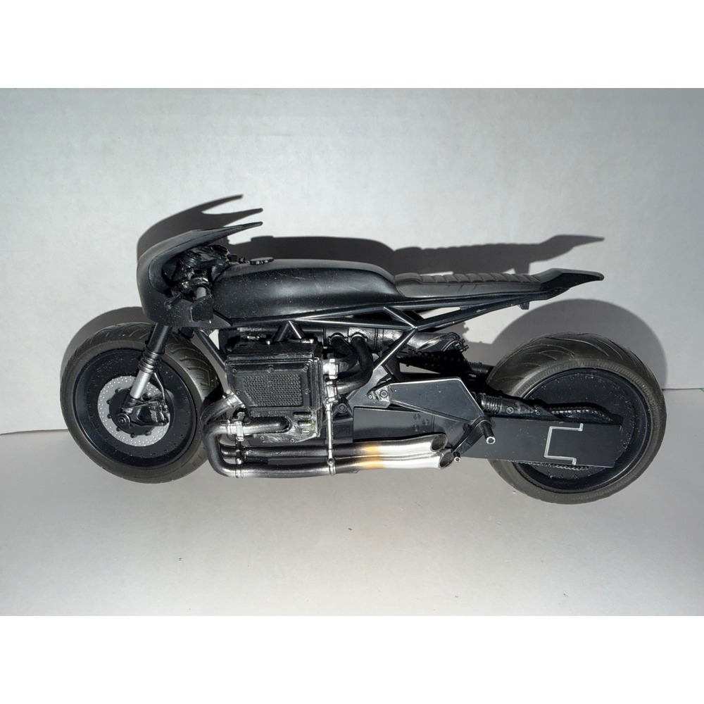 McFarlane Toys DC Multiverse The Batman Batcycle 7In Scale Vehicle Matte Black